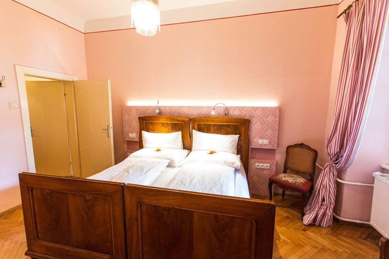 Der Eberhard - Wohnen & Essen Bei Ilse Hotell Sankt Michael in Obersteiermark Eksteriør bilde