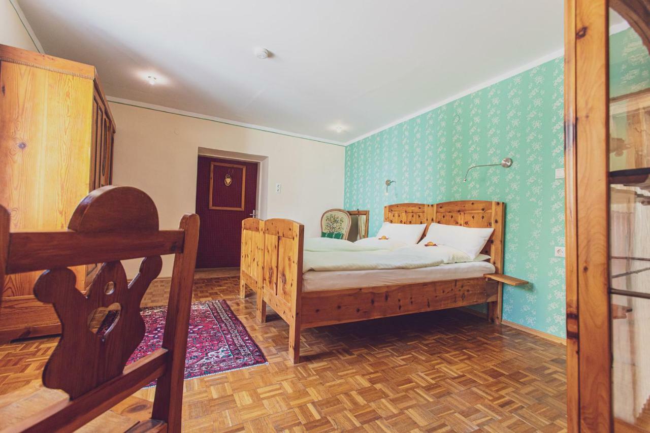 Der Eberhard - Wohnen & Essen Bei Ilse Hotell Sankt Michael in Obersteiermark Eksteriør bilde