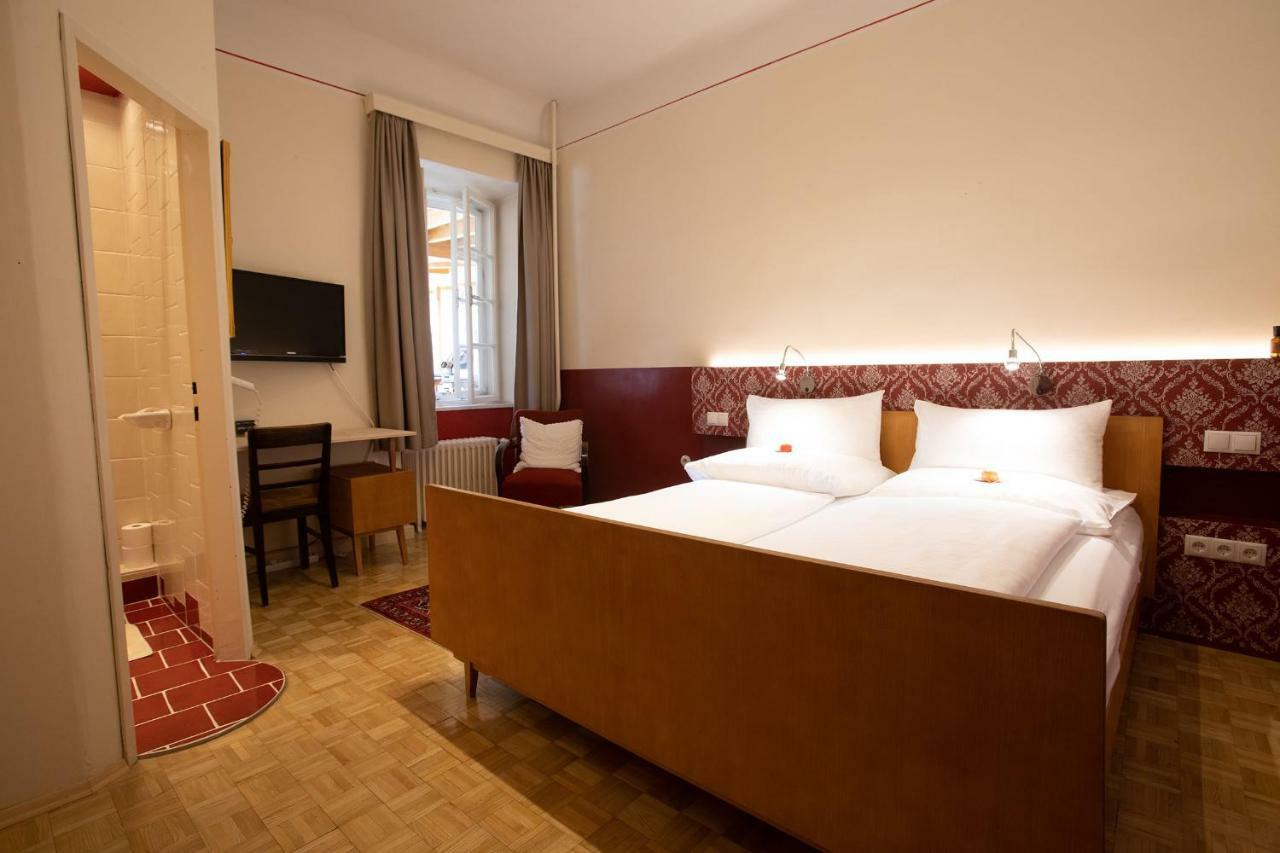 Der Eberhard - Wohnen & Essen Bei Ilse Hotell Sankt Michael in Obersteiermark Eksteriør bilde