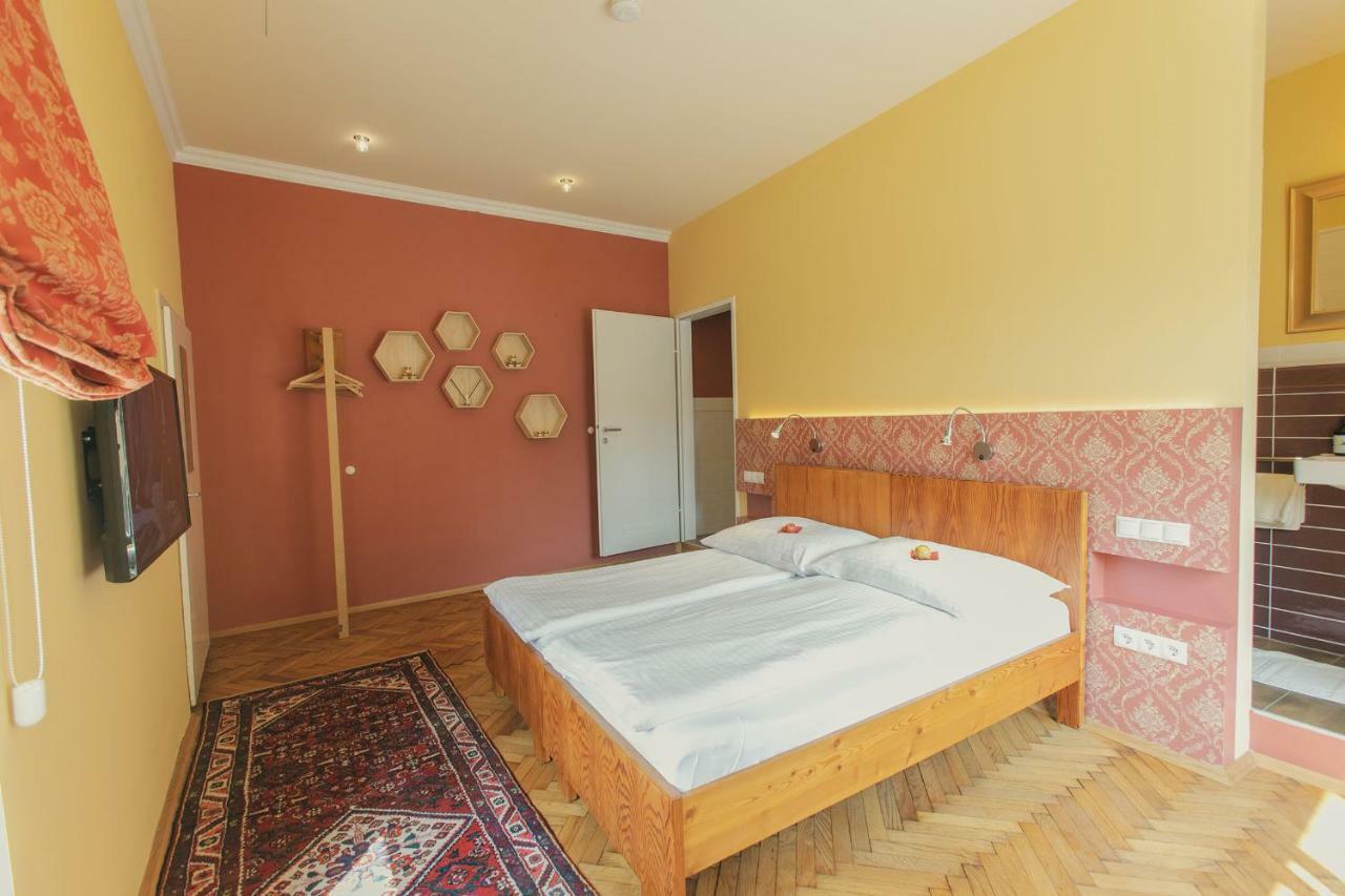 Der Eberhard - Wohnen & Essen Bei Ilse Hotell Sankt Michael in Obersteiermark Eksteriør bilde